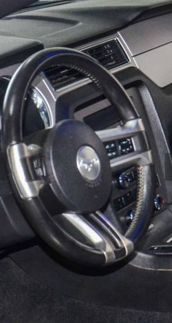 2010-14 Mustang Steering Wheel