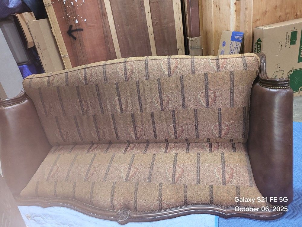 Thomasville Couch And Chair