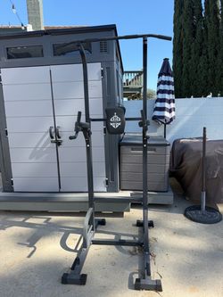 Multi-Functio Power Tower Pull-Up & Dip Station.