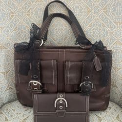 Coach Bag With Wallet