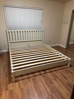 King size frame