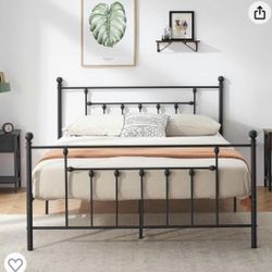 2 Small Romantic Frames 4x6 for Sale in Kingsburg, CA - OfferUp