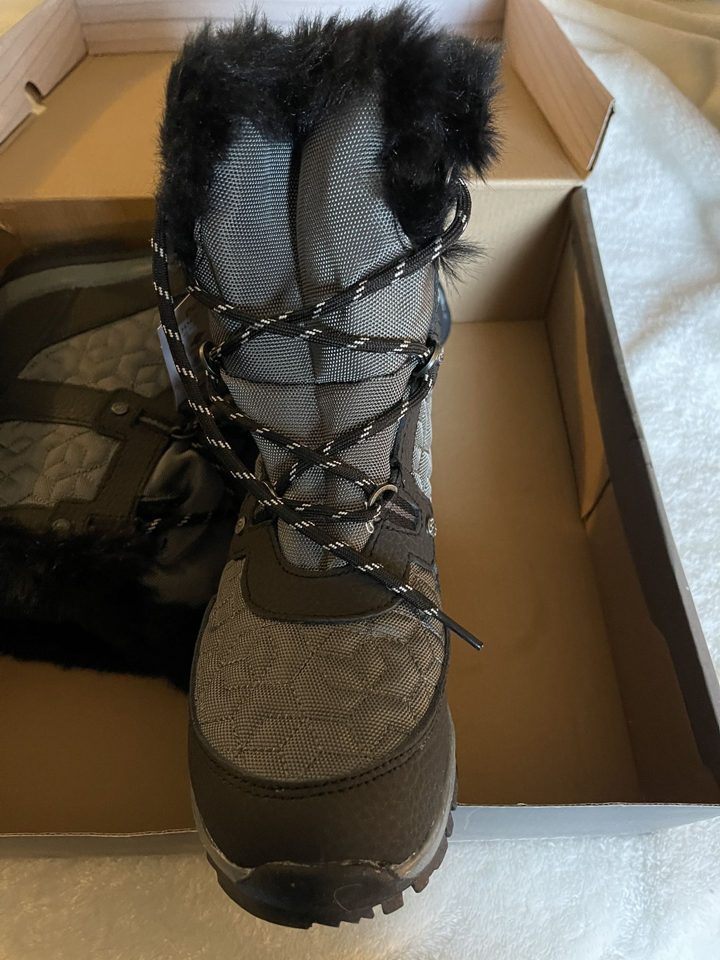 Bear Paw Boots, New 