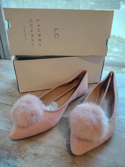 Lauren Conrad Runway Quartz Blush Pink Faux Fur Pom Pom Flats Size 8.5