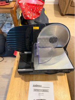 Meat slicer