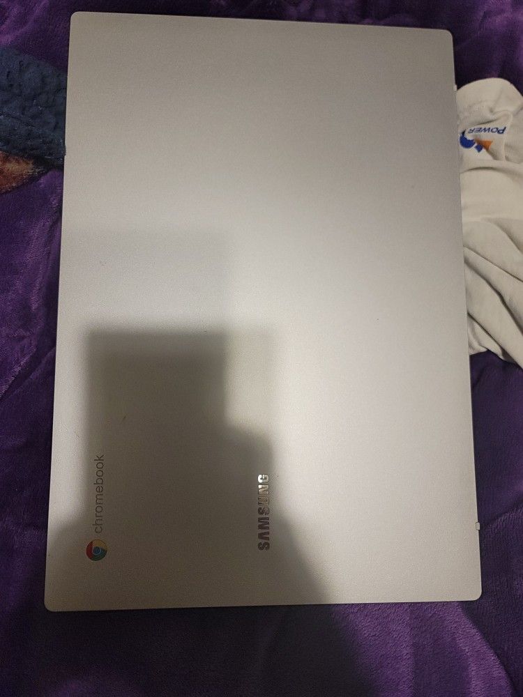 Galaxy Chromebook Go 14", LTE, 32GB, Silver (Verizon)