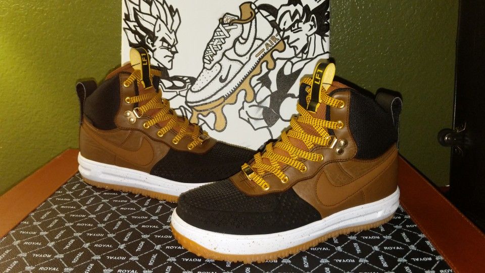 Nike Duck Boots