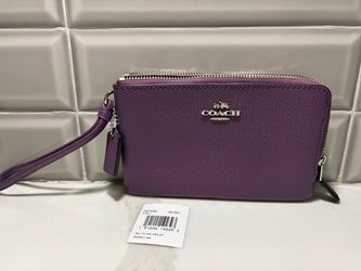 New Coach berry (purple)pebble leather double zip corner zip wristlet wallet F87590