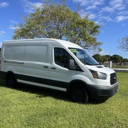2019 Ford transit