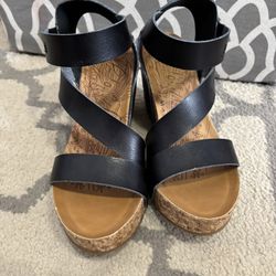 Blow Fish Black Womens Wedge Shoes