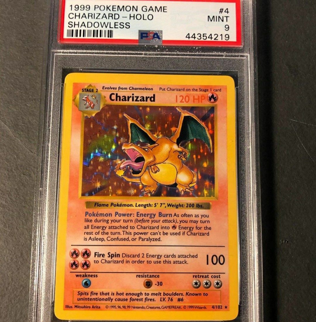 Charizard Pokémon card