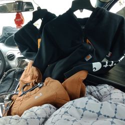 2 Carhartt Sweatshirts And 2 Carhartt Pants Kids