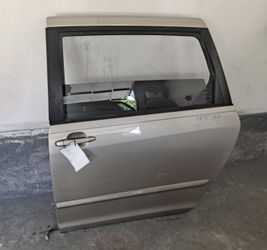 04-09 Sienna Door