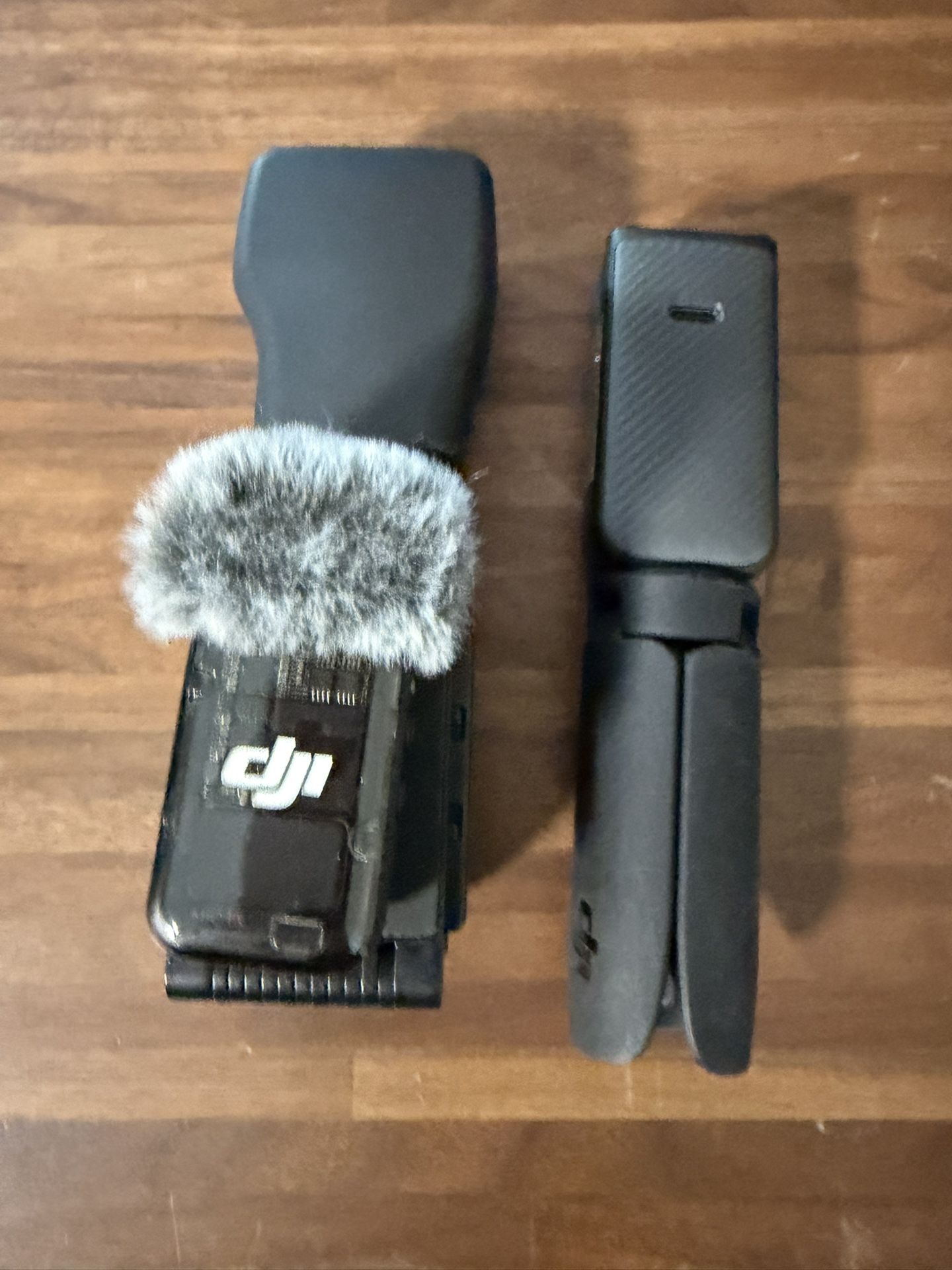 Osmo Pocket 3 With Battery Grip And DJI Mic 2