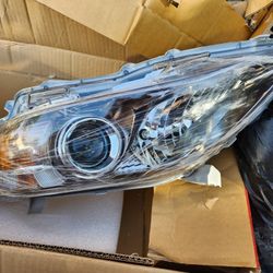 2010 Toyota CAMRY HEADLIGHT  