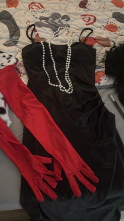 Cruella customs