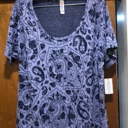 LuLaRoe Classic T Large