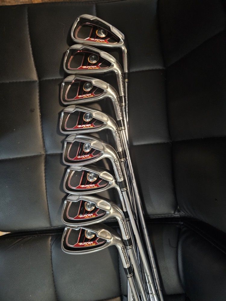Taylormade Burner Plus iron set