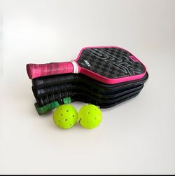 Lot of 5 Pickleball Paddles – JoncAye, Luxe, & Selkirk SLK Halo