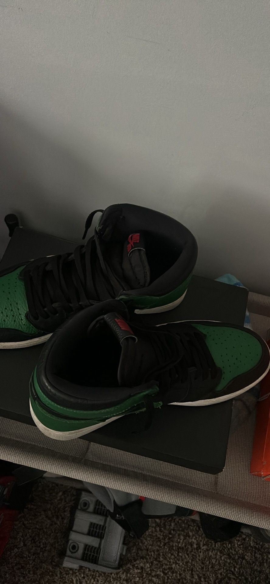 Pine Green 1s Size 10 W Box