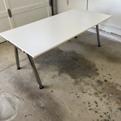 IKEA Galant Table. Adjustable Legs
