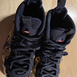 Nike Air Foamposite One Supreme (us 8)