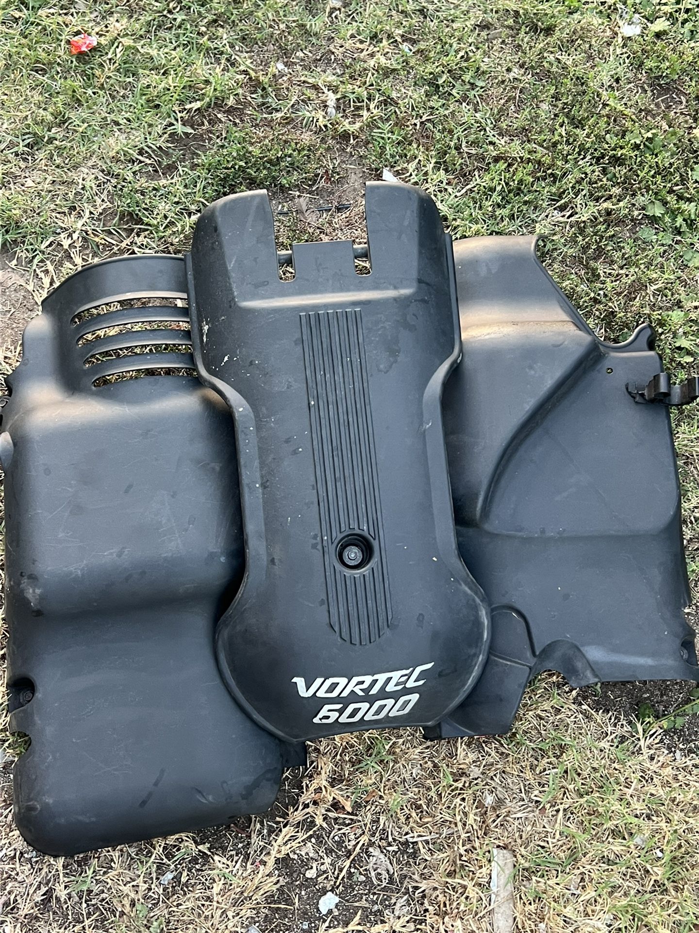 6.0 Vortec Engine Cover