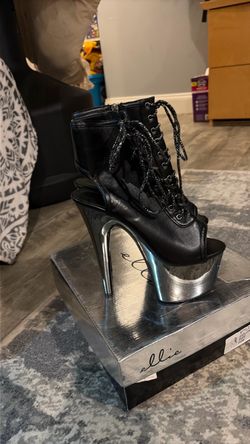 Ellie Black Platform Lace-Up Heels