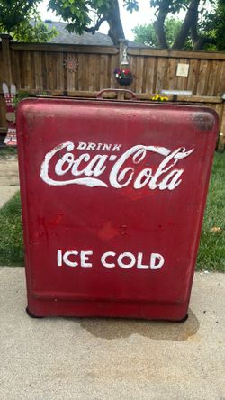 Coca Cola vintage cooler