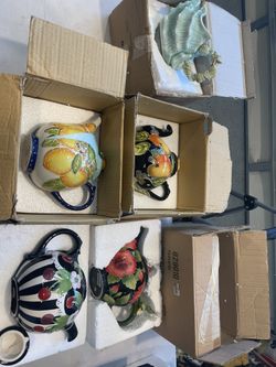 Blue sky Tea Pots Collection Of 5