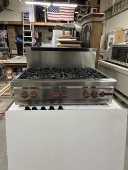 Wolf Gourmet counter top 6 burners stainless steel stove