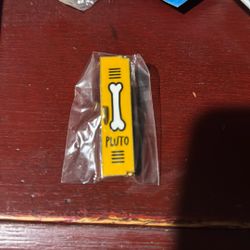 Disney Cast Member Locker Pluto Pin New 2002