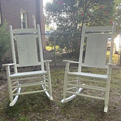 Cracker Barrel Rocking Chairs (2) White - Wooden