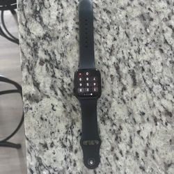 Apple Watch SE 44m
