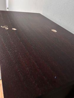 5-Drawer Dark Wood Dresser