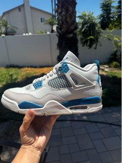 Jordan 4 “Military Blue”