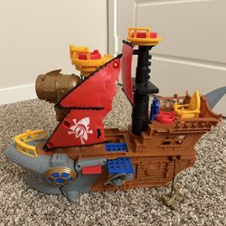 Fisher-Price Imaginext Preschool Toy Shark Bite Pirate Ship Playset 