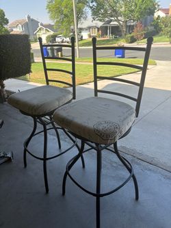 Bar stools with back