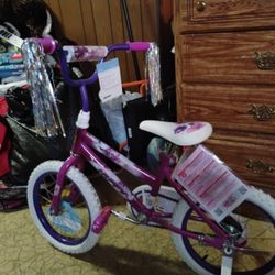 Little Girls Bike With Training Wheels