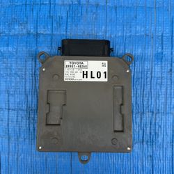2020 2021 2022 2023 2024 Toyota Highlander Headlight Ballast Module OEM (ORIGINAL)