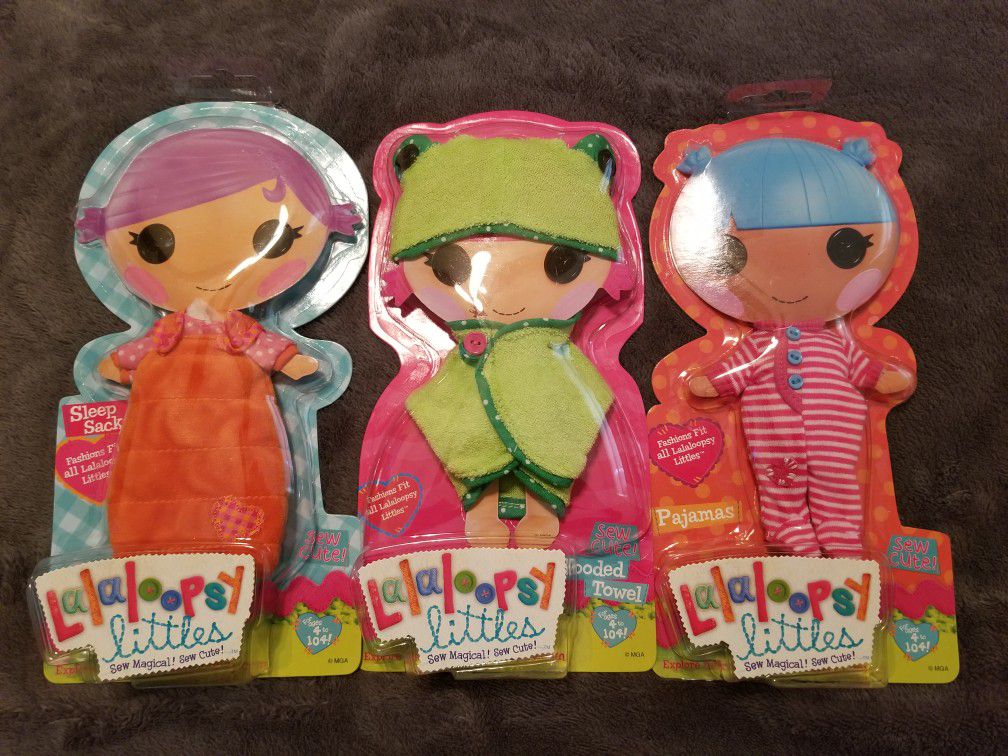 3 Brand New Lalaloopsy Littles Doll Clothes/Outfits. Pajamas/PJs, Hooded Frog Towel & Sleep Sack.