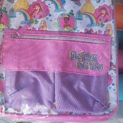 Mochilas Para Niñas  20 Piezas $85