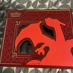 Charizard Super Premium Collection 