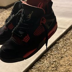 jordan 4s retro red thunders size 7.5