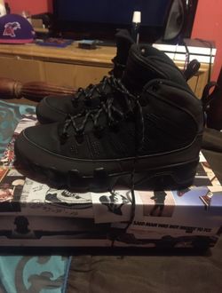 Air Jordan 9 boot