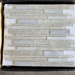 Mosaic Backsplash Ideal For kitchen (20 Tiles Per Box/3 Boxes Available)