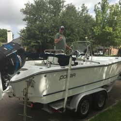 2004 Polar 2310 CC Bay Boat