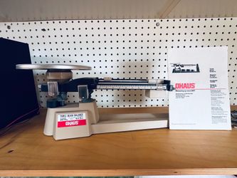 OHAUS TRIPLE BEAM BALANCE