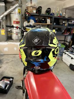 Dirtbike Helmet