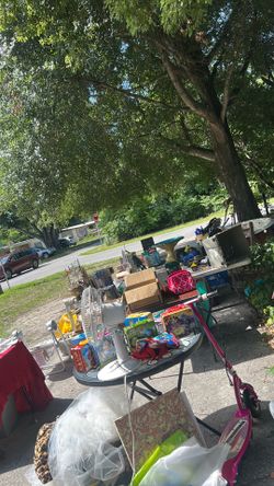Yard sale mow today Sunday 6/7